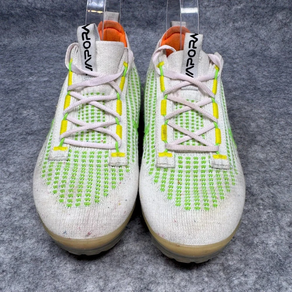 Nike Air Vapormax 2021 FK Shoes Womens Size 7 White Green Sneakers FD0871-100